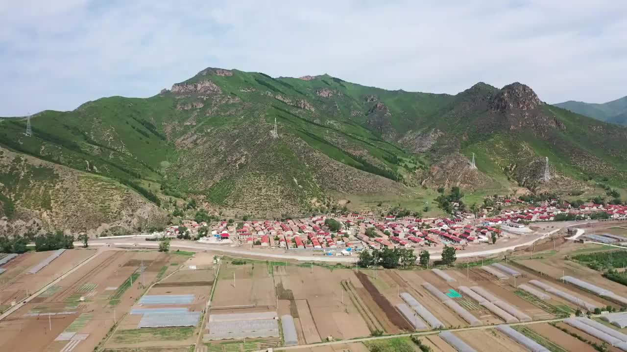 多彩的山村（4K航拍视频）视频素材