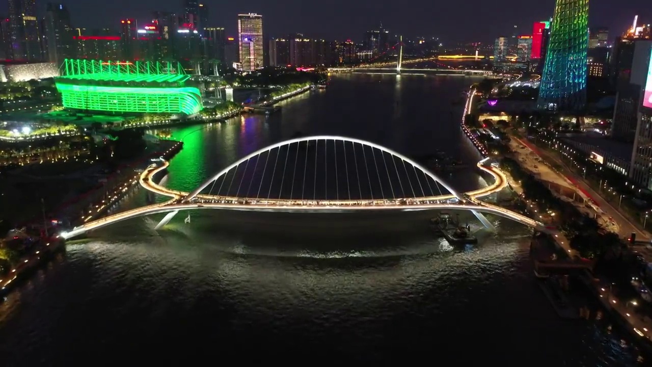广州塔海心沙人行景观天桥亮灯调试视频素材