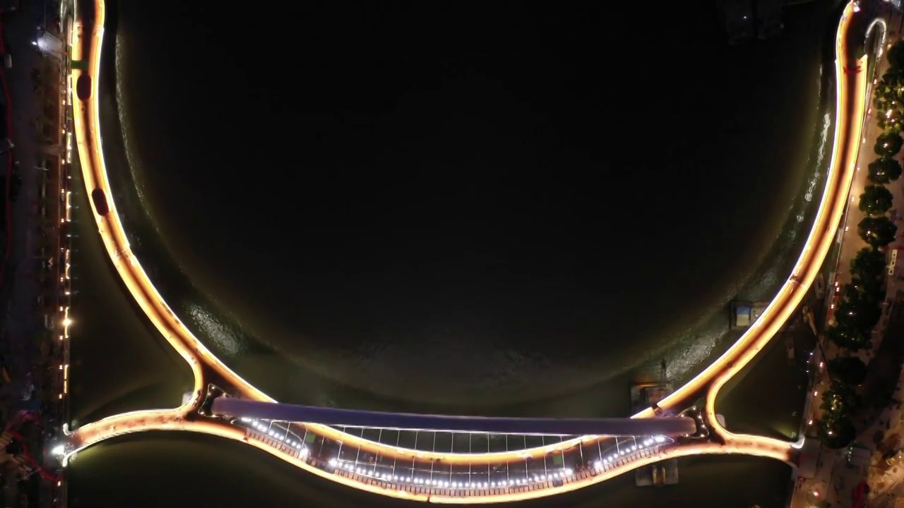 广州塔海心沙人行景观天桥亮灯调试视频素材