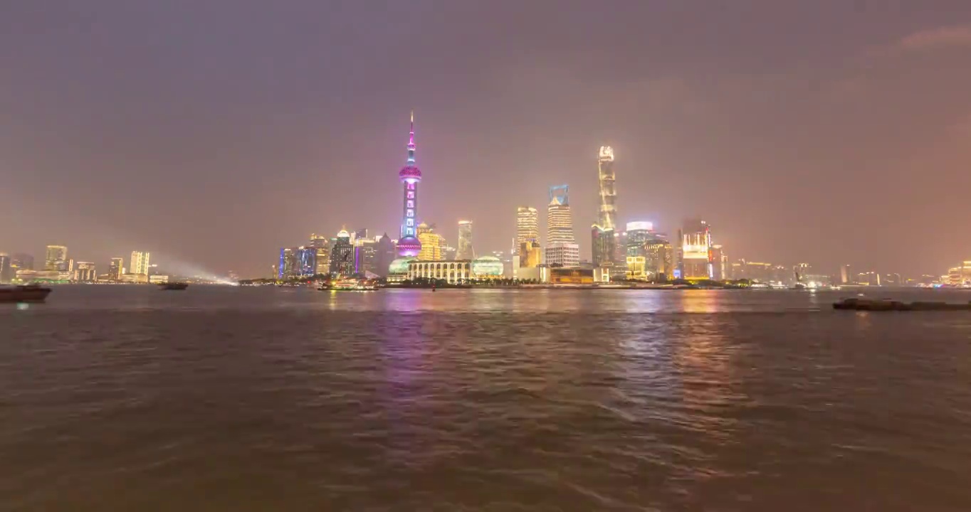 上海陆家嘴灯光秀表演视频素材