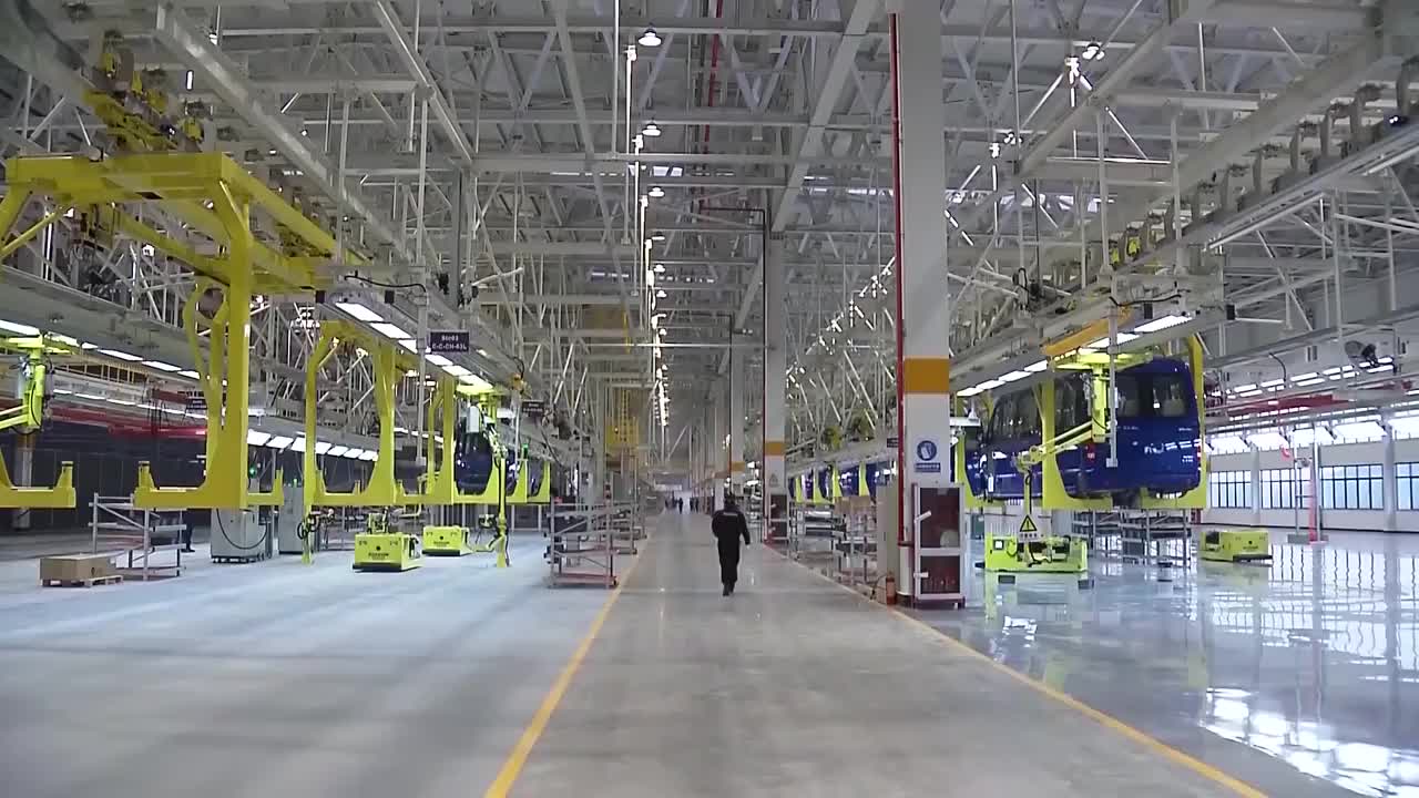 贵州汽车生产线视频素材