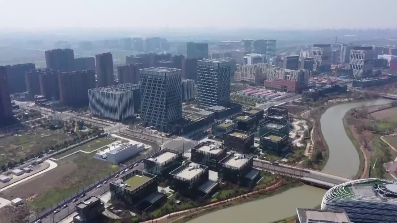 中国北京市区工业园区航拍视频下载