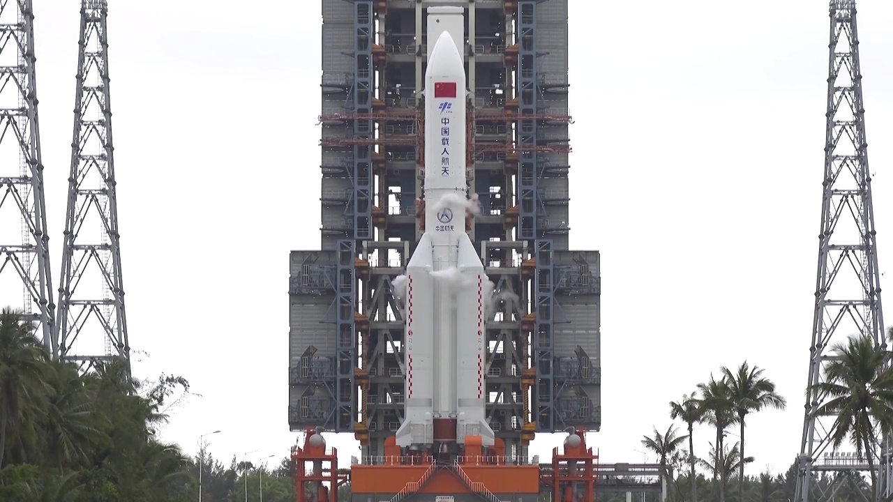 海南省长征五号运载火箭视频素材