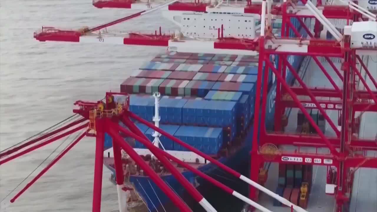 中国上海港口场景航拍视频素材