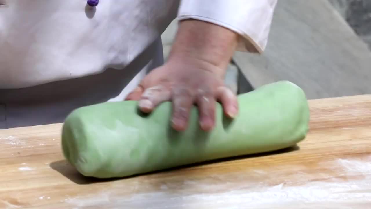 北京厨师揉面、做青团视频素材