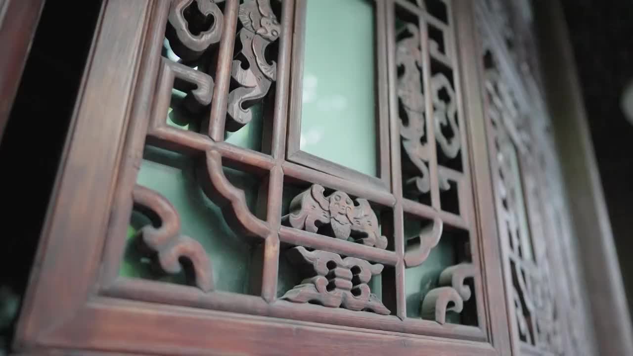 扬州艺圃窗门视频下载