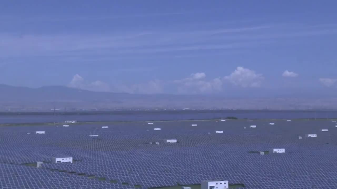中国太阳能电池板视频素材