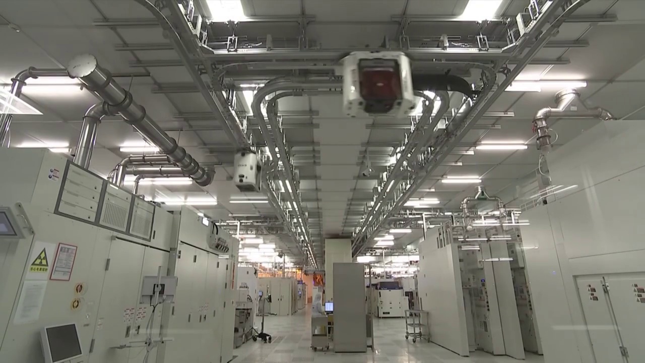 江苏无锡半导体工厂车间实拍视频素材