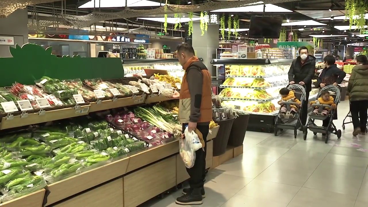 北京超市里的购物者视频素材