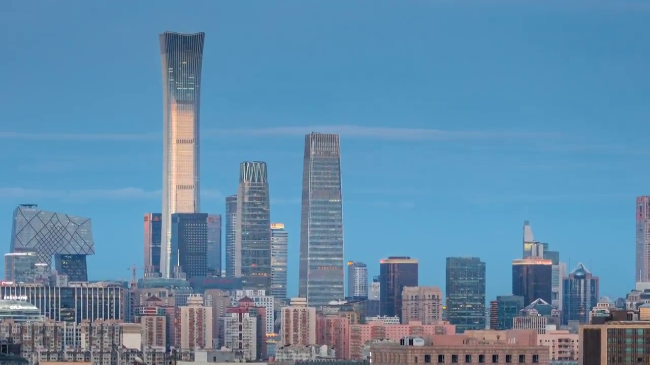 夏季傍晚中国北京国贸CBD高楼视频素材