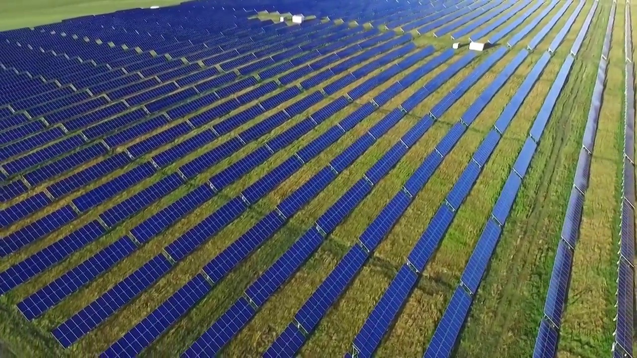 海南三亚太阳能电池板航拍视频素材