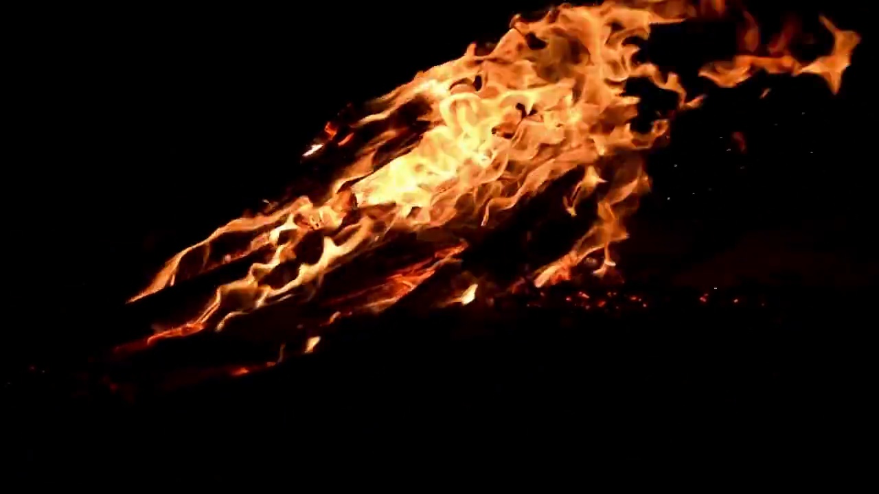 燃烧的篝火视频素材