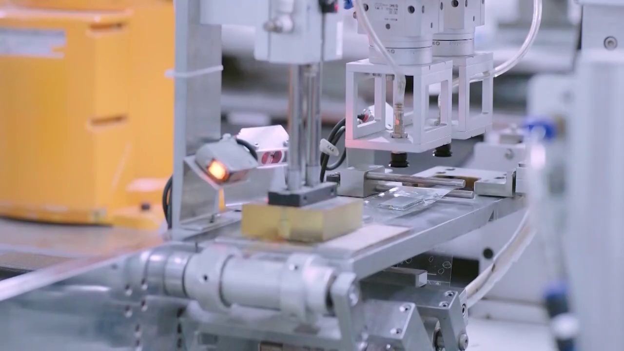 中国上海工厂生产线实景拍摄视频素材