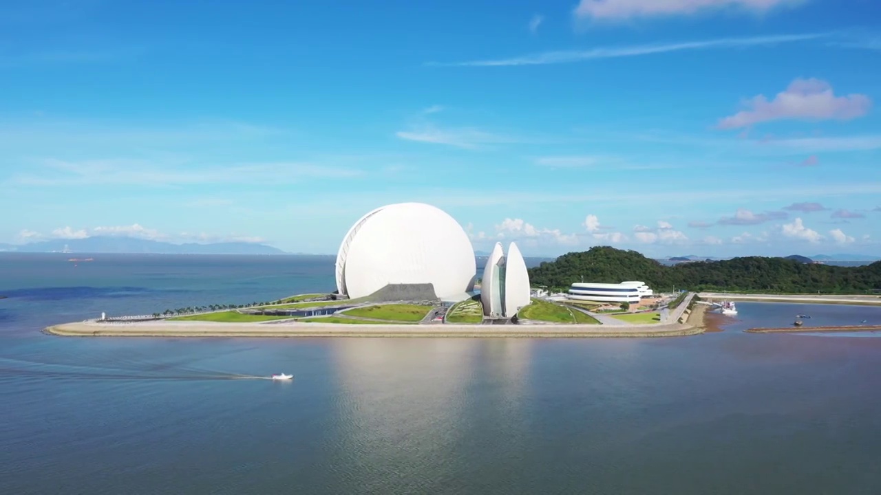 珠海大剧院城市风光航拍4K视频素材
