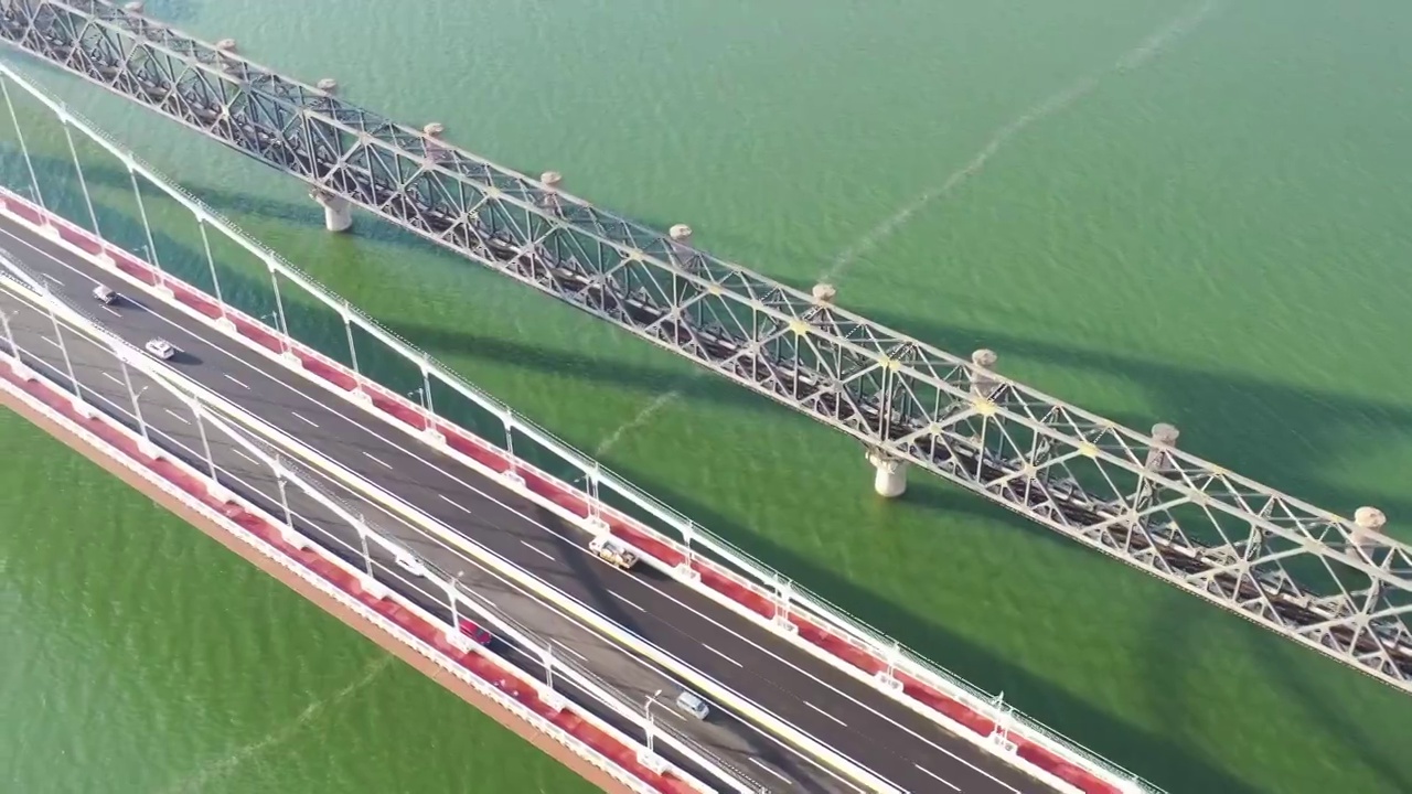 航拍北京延庆官厅水库怀来大桥公路交通视频素材