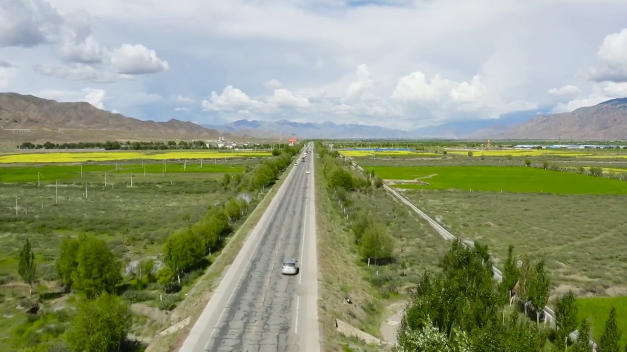 航拍219国道新藏公路日喀则段视频下载