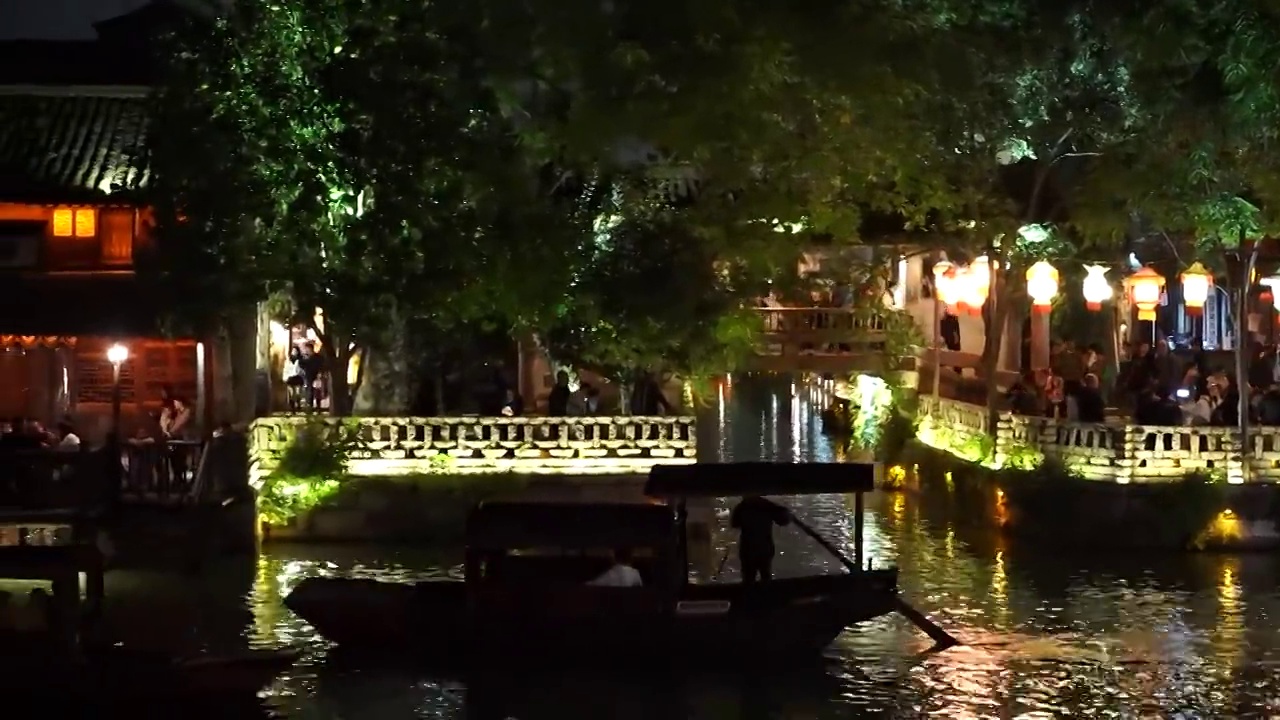 乌镇西栅游船夜景视频素材