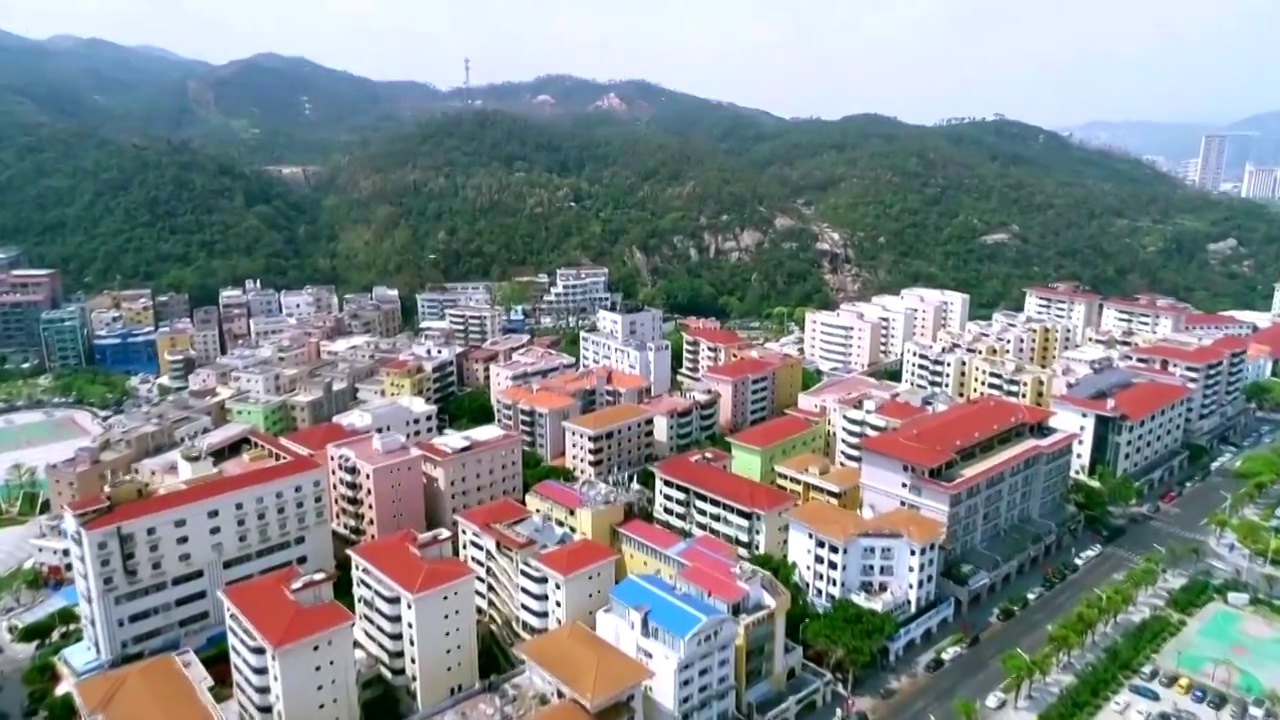 广东珠海横琴新区的城市风光桥梁交通视频素材