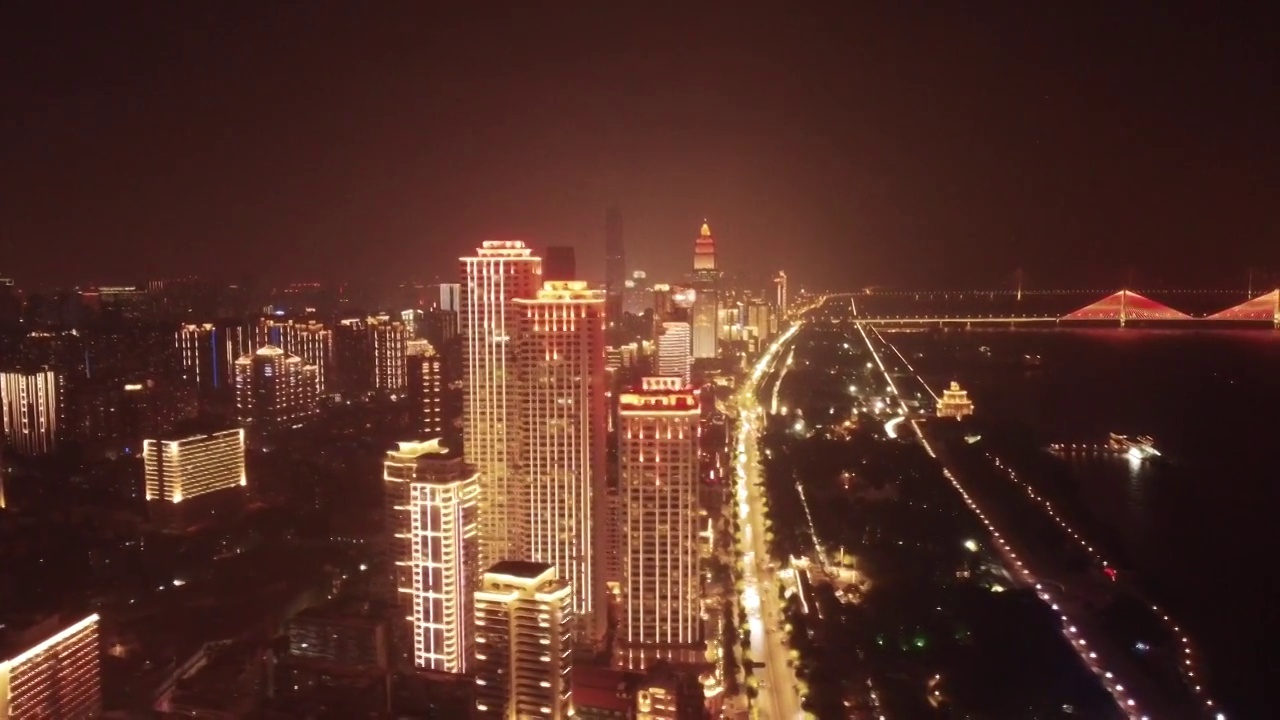 武汉市 江岸区 江滩大道 沿江大道 灯光秀 江汉门 夜景 五视频素材