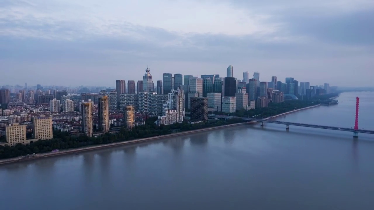 杭州钱江新城的清晨视频素材