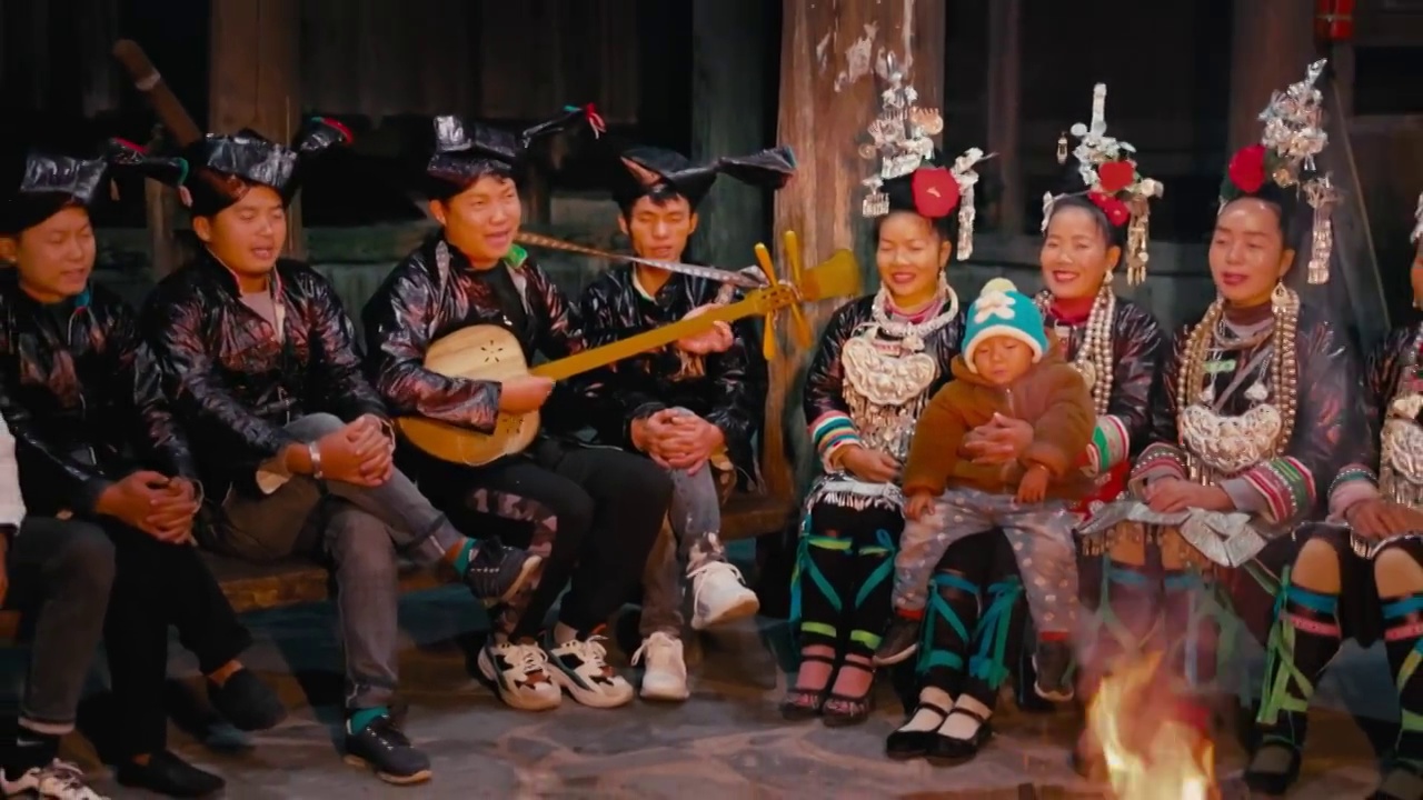 黄岗侗寨侗族人载歌载舞的生活合集视频素材