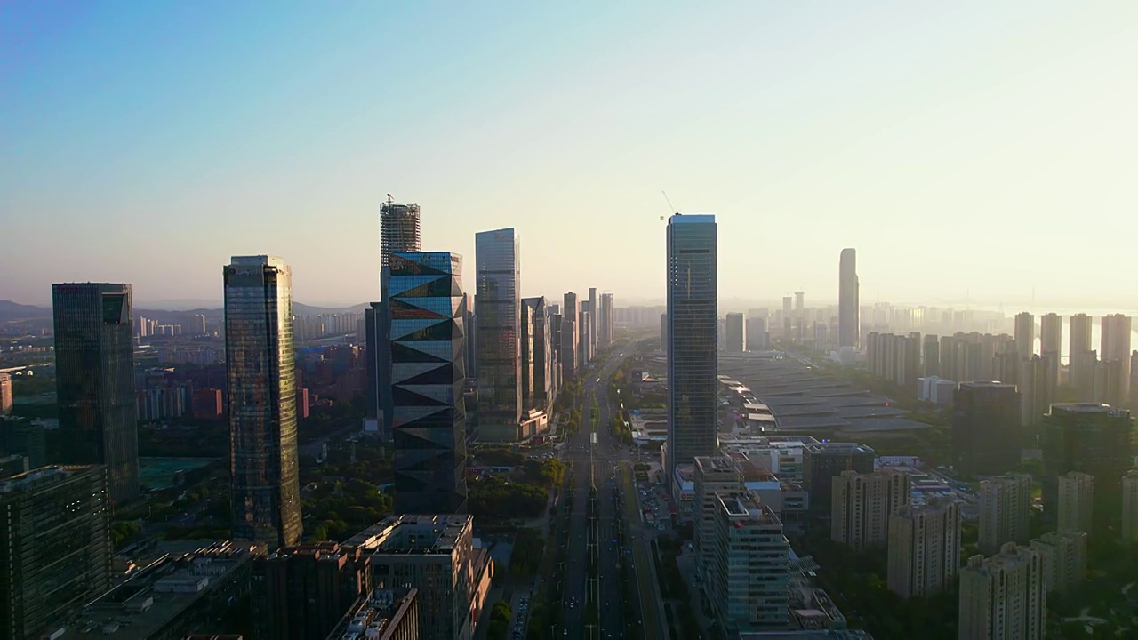 中国江苏河西CBD城市天际线航拍黄昏风光视频素材