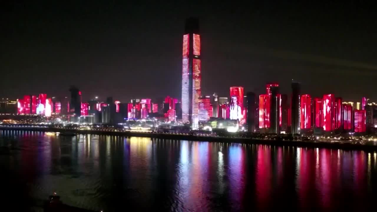 中国湖北武汉新年城市灯光秀摩天大楼选编视频素材