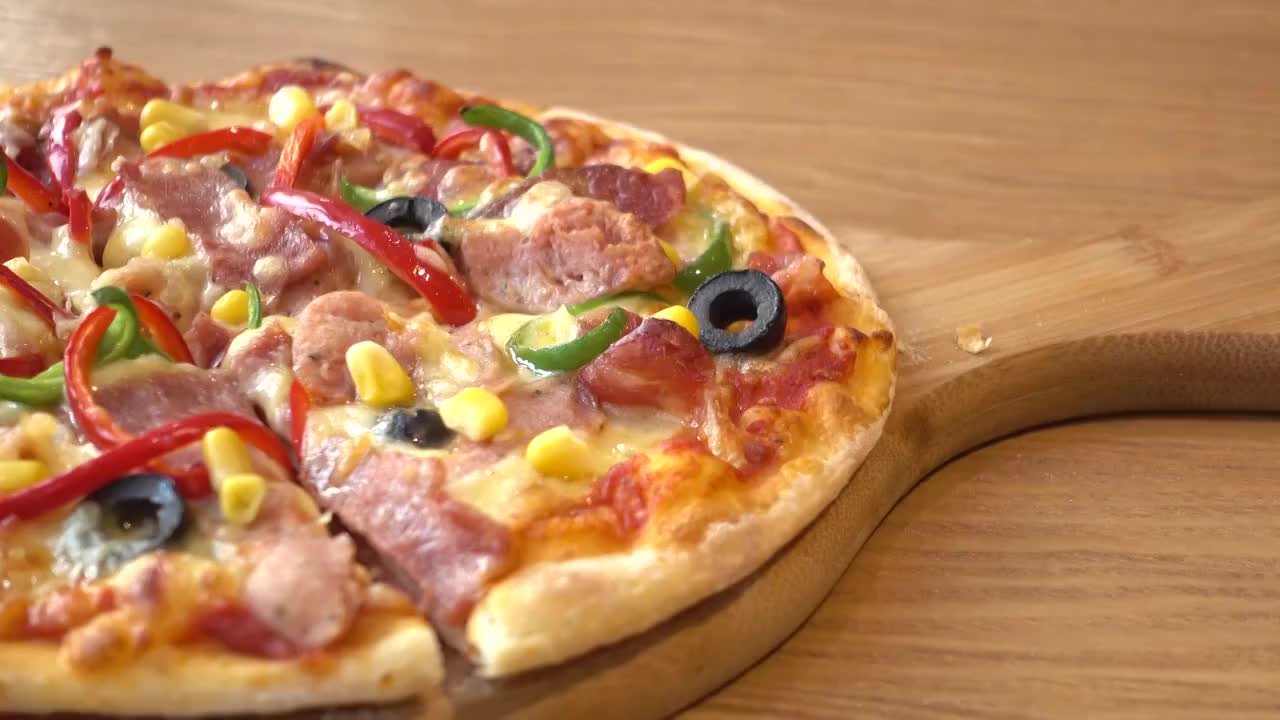 厨师制作披萨饼视频素材