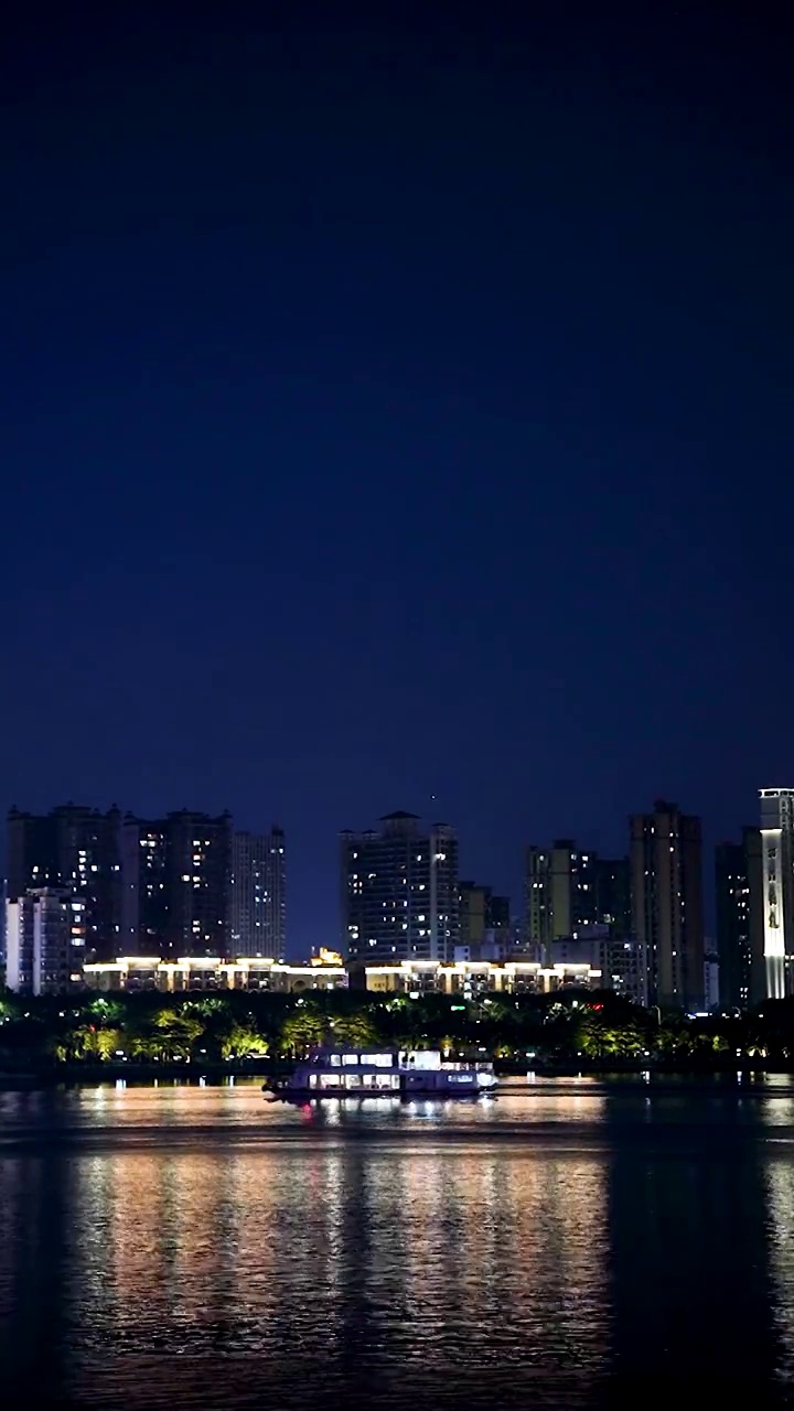 广东清远凤城大桥城市夜景视频素材