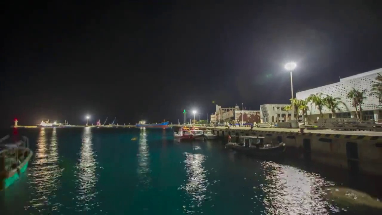 美丽的三沙市永兴岛港口延时视频素材