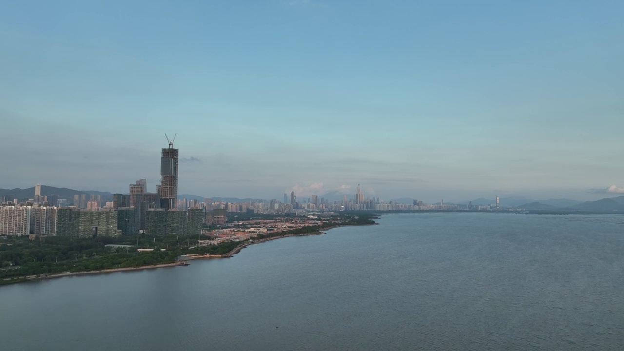建设中的深圳湾超级中心视频下载