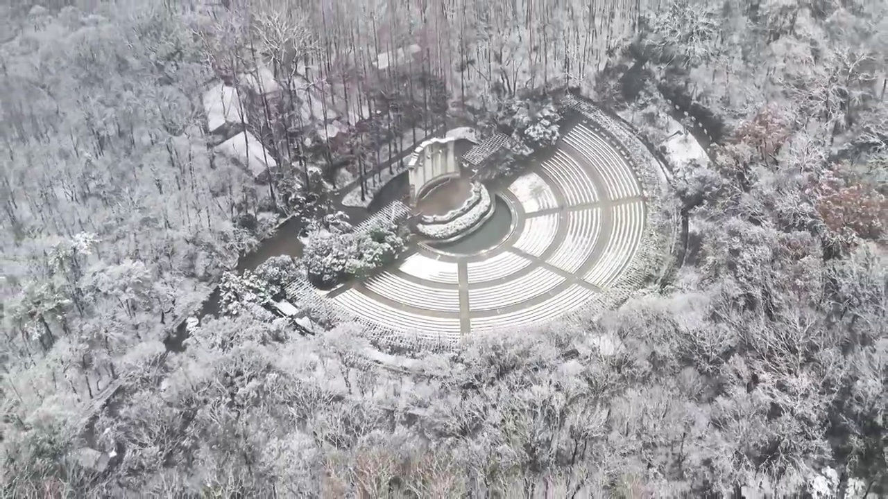 南京中山陵音乐台白雪皑皑视频素材