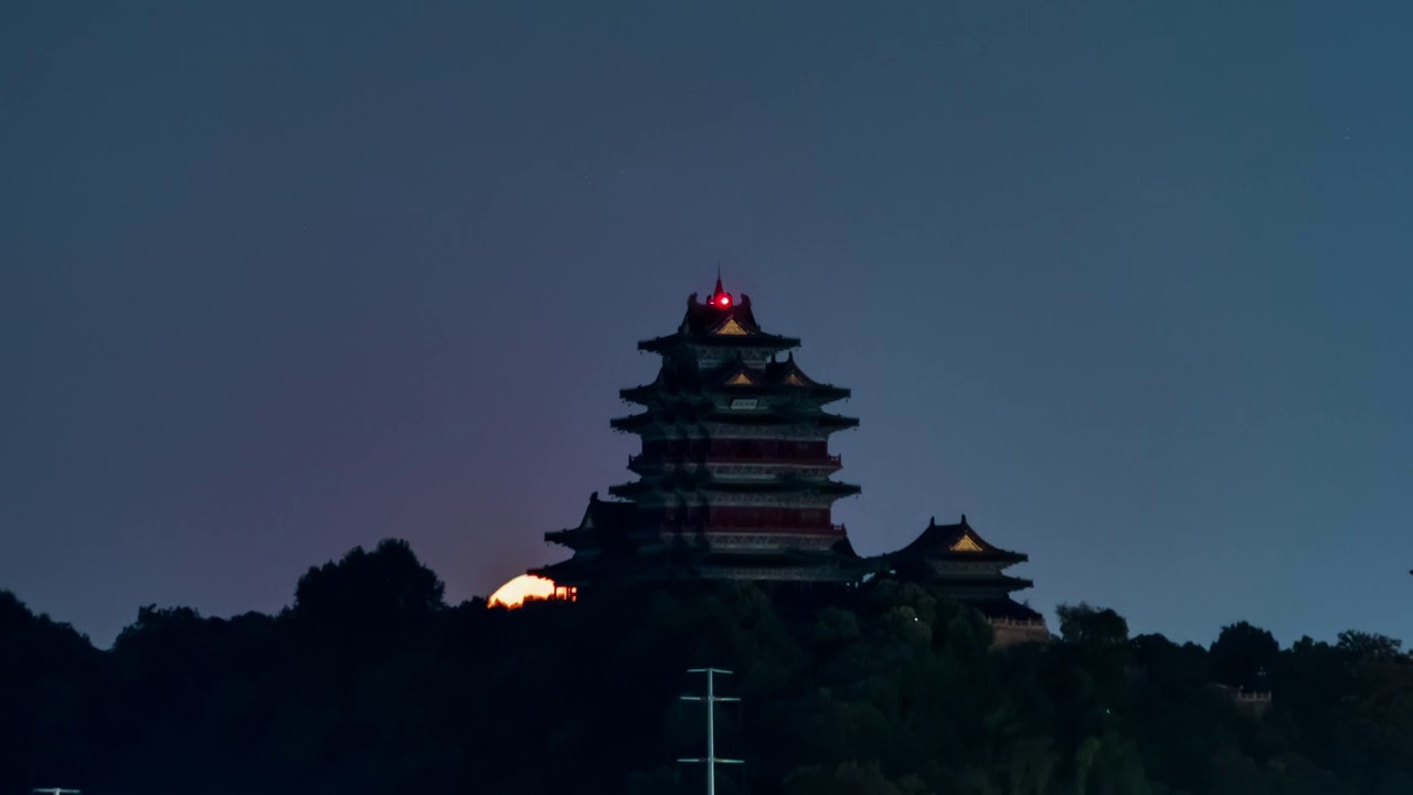 中秋圆月从南京阅江楼升起视频素材