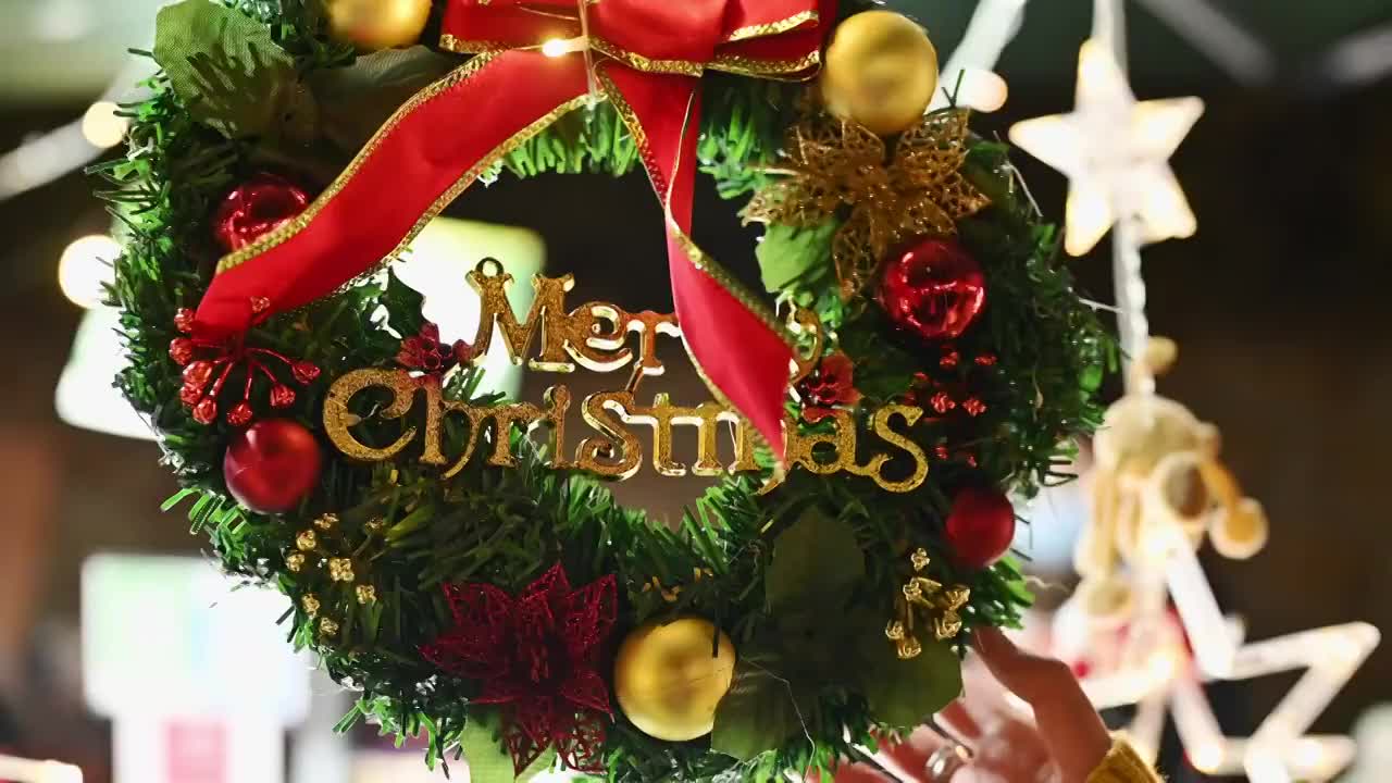 圣诞挂件圣诞快乐视频下载