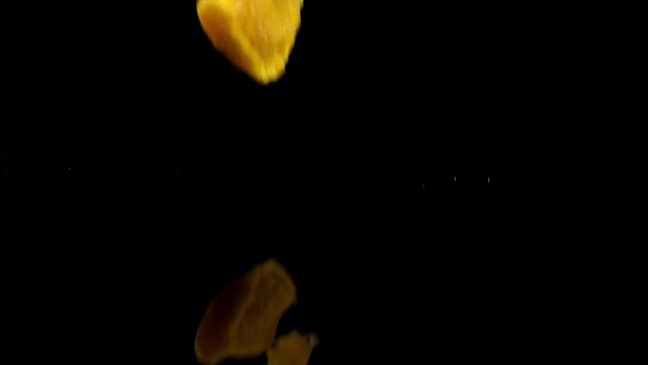 黄金蛋饺实拍展示视频素材