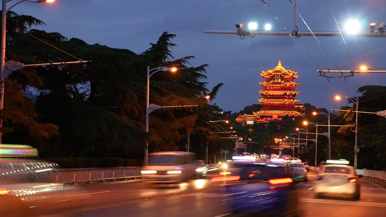 武汉城市夜景地标黄鹤楼视频素材
