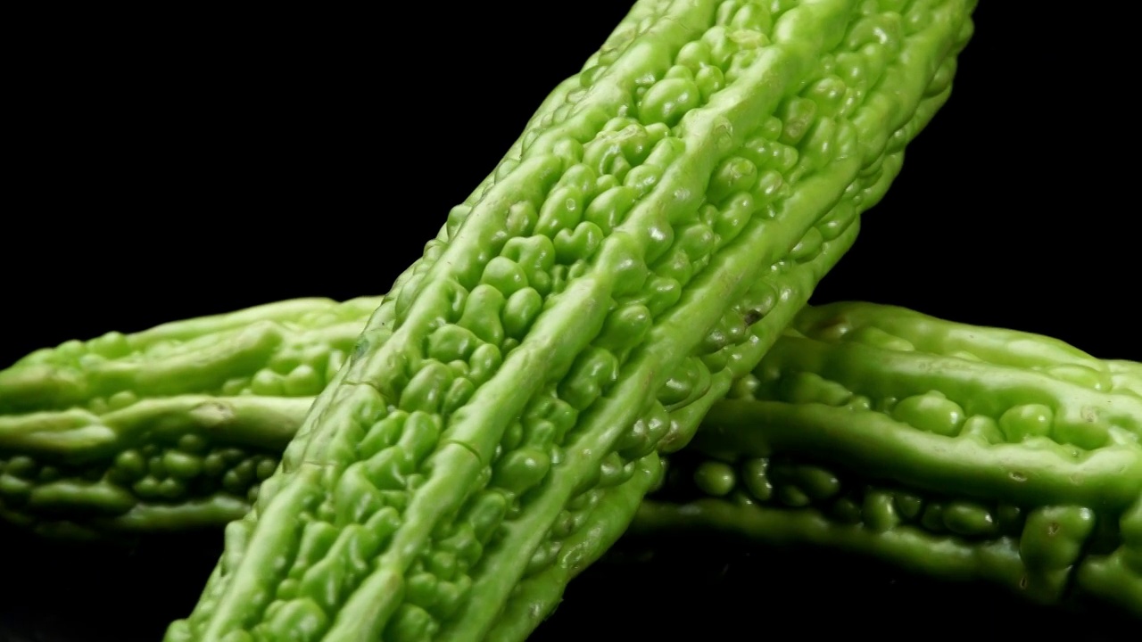食品 食材 美食 苦瓜 小瓜 蔬菜 瓜菜视频素材