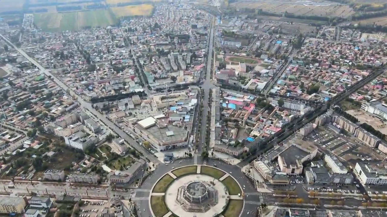 新疆伊犁特克斯县八卦城航拍视频下载