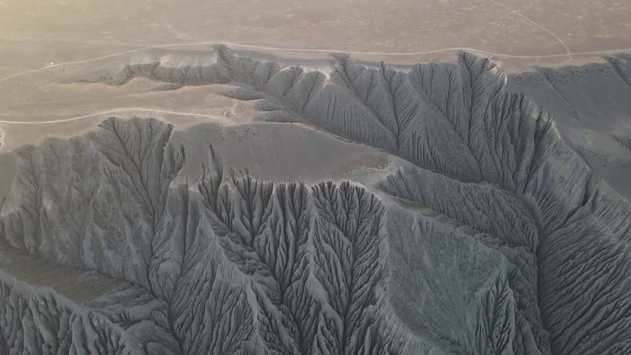 新疆克拉玛依独山子大峡谷航拍视频下载