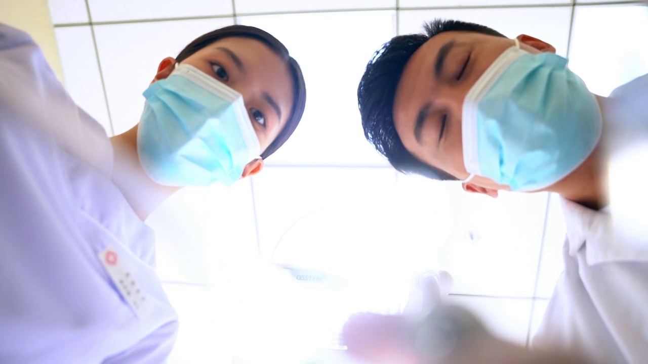 牙科门诊团队在工作视频下载