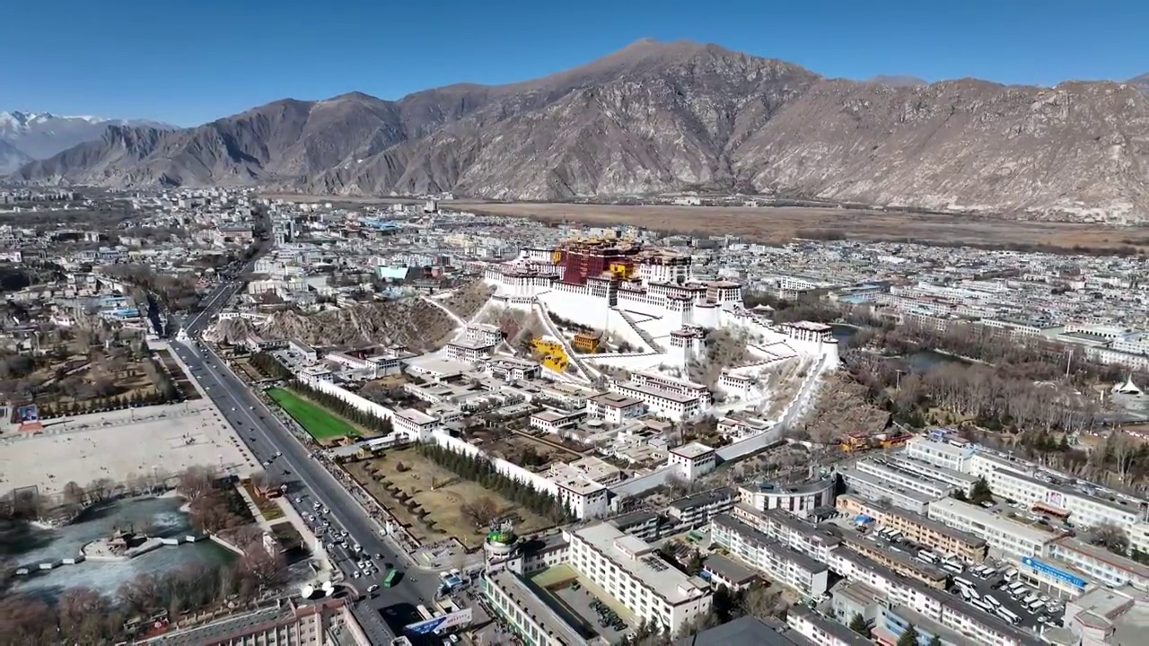 西藏拉萨布达拉宫航拍视频素材