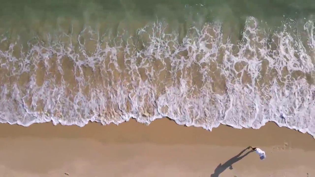 大海沙滩海浪自然海景视频素材