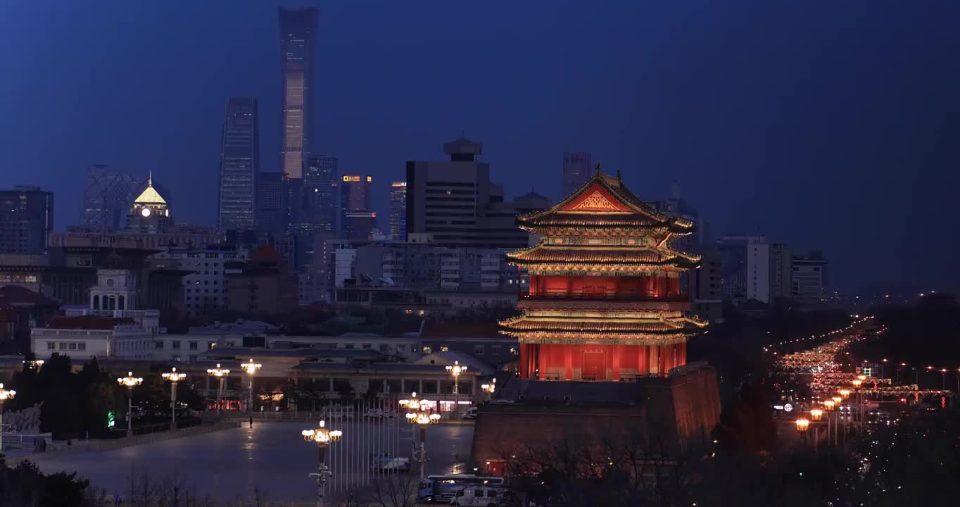 夜晚北京前面城楼与现代CBD建筑同框视频素材