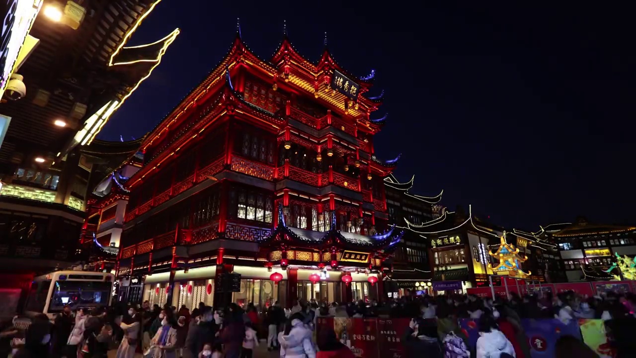 春节上海豫园街道人流延时视频素材