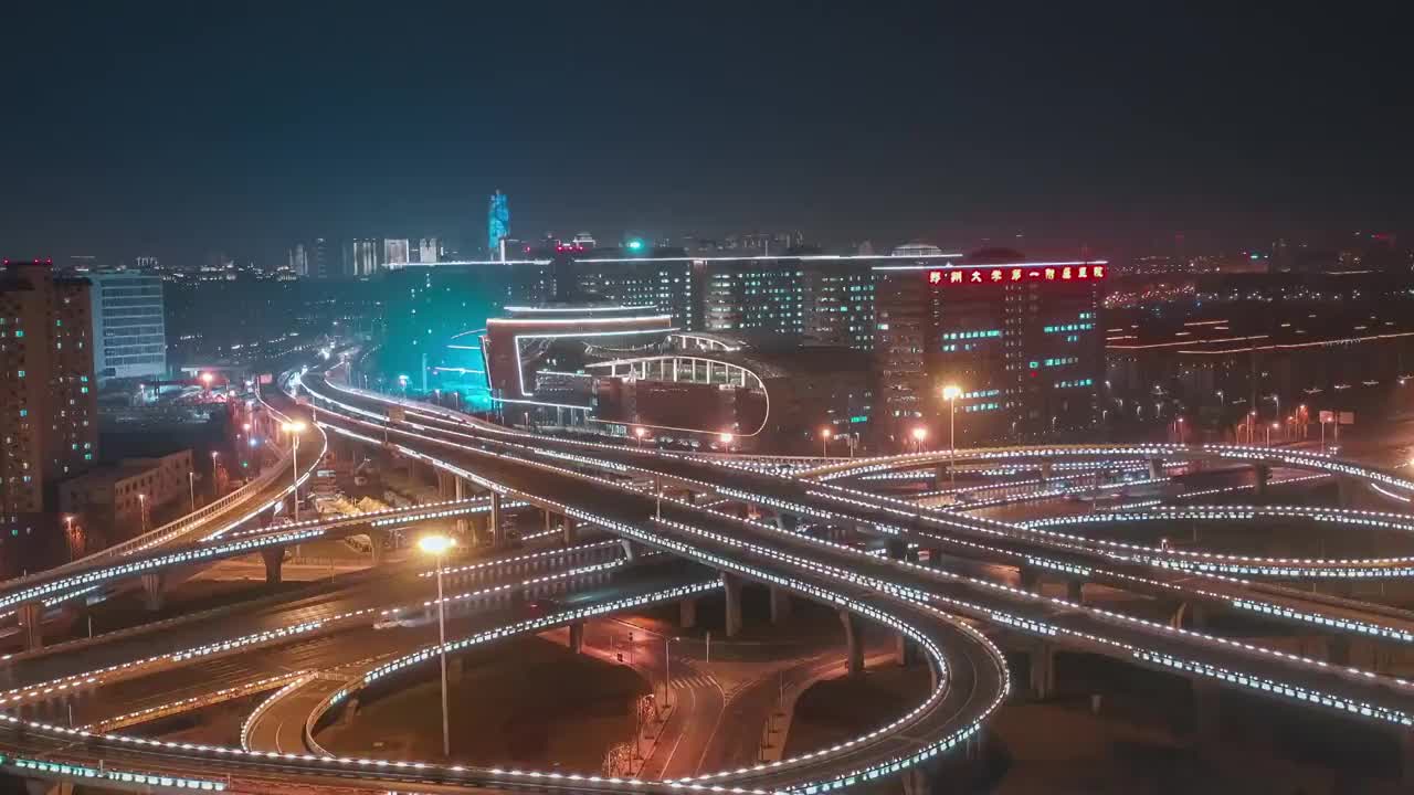 郑州北三环龙湖立交夜景航拍视频素材