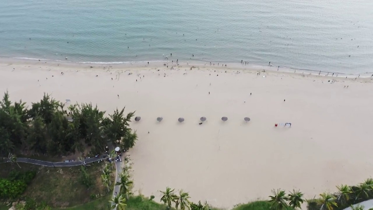 沙滩上的休闲假日视频素材