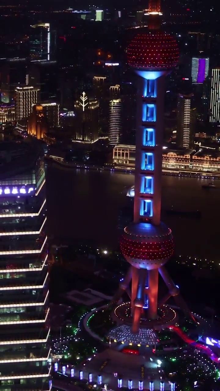 上海陆家嘴金融区城市风光延时夜景视频素材