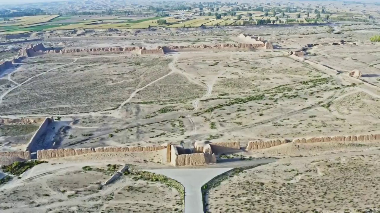 骆驼城遗址视频下载