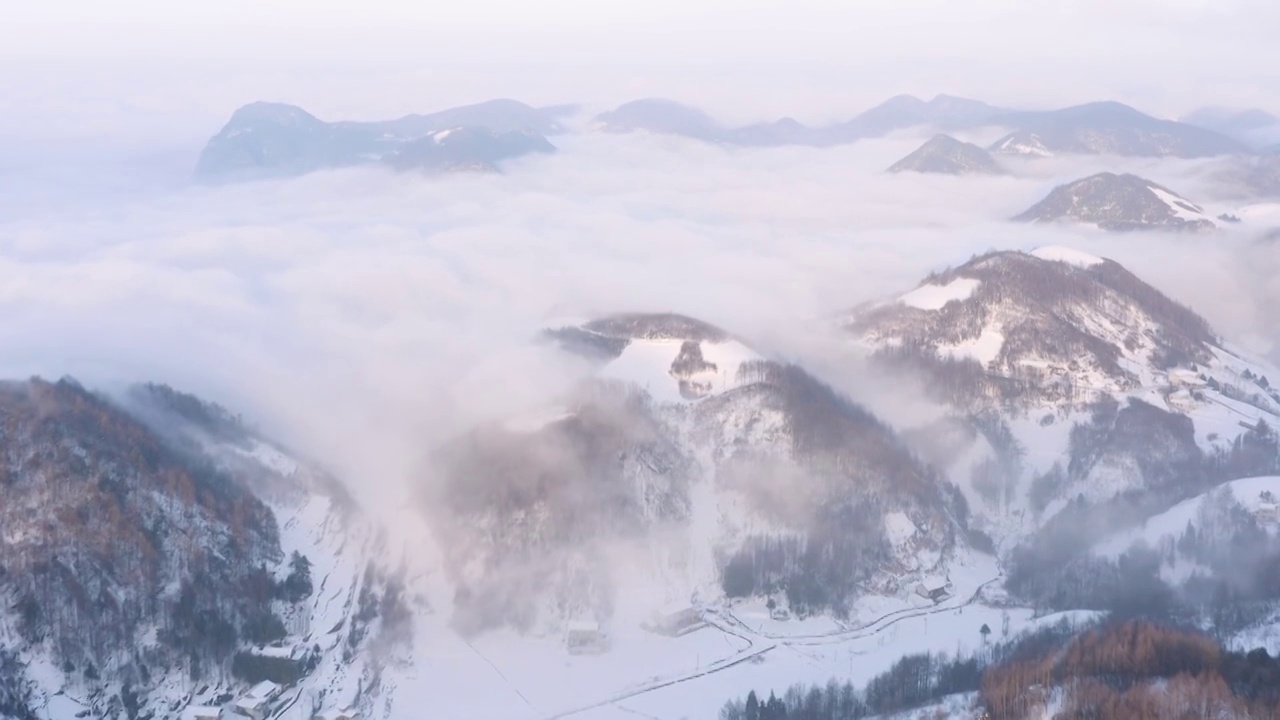 4k航拍恩施雪山雾凇风光视频素材