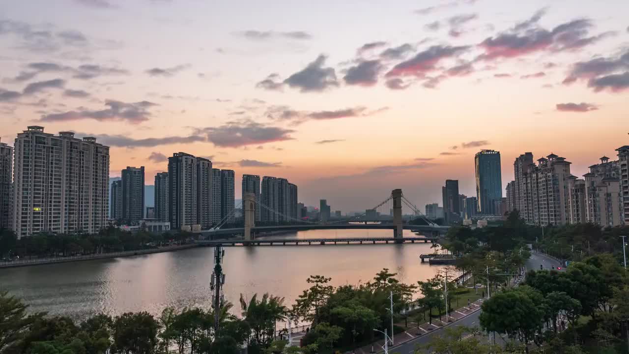 珠海南屏二桥城市风光日转夜延时视频素材